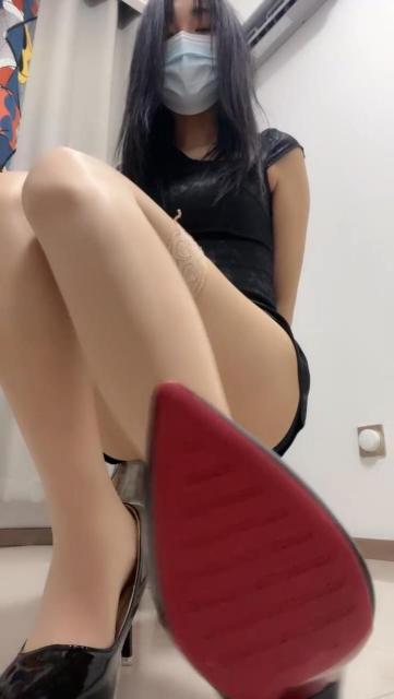 074704ytjd5remm4zujmq4.jpg