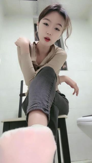 103351icdv9v63n777qqva.jpg