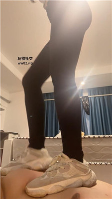 倪小主2_20241019184038.JPG
