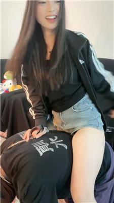 212738x8l1wh1786pp4hq5.jpg