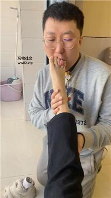 214704vxvxpfg5befxe3xb.jpg