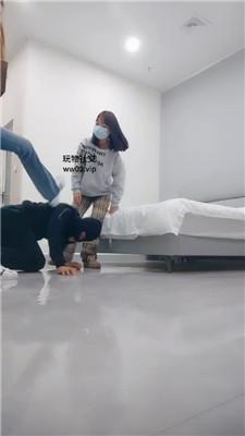 105523g1x35zn2e8r4xd68.jpg