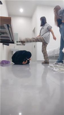110307muzwdormtwwm2kfz.jpg