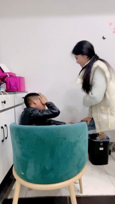 205032jj5rzjp585pbefbf.jpg
