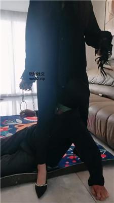 220050b5gust95k9kgcqzk.jpg