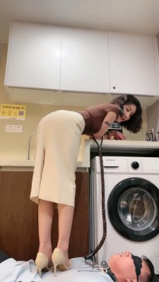 195115p7gji7i6ze67ao5e.jpg
