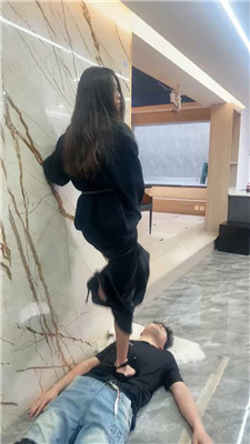 麋鹿银儿_20250113175408.JPG 麋鹿银儿_20250113175408.JPG