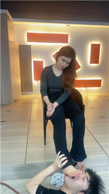 麋鹿银儿_20250113175746.JPG 麋鹿银儿_20250113175746.JPG