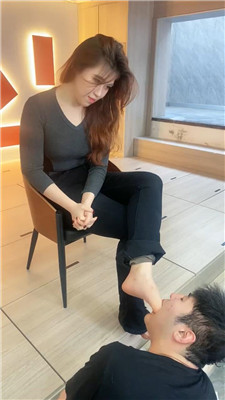 麋鹿银儿_20250113175757.JPG 麋鹿银儿_20250113175757.JPG