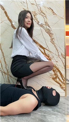 麋鹿银儿_20250116010521.JPG 麋鹿银儿_20250116010521.JPG
