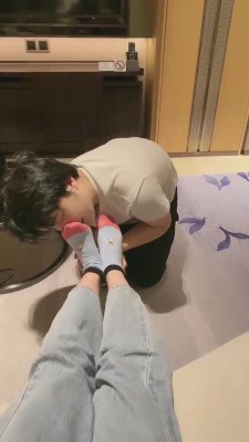 185024t84bbyzx4acnycrn.jpg