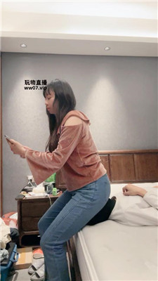 2504142152_20250414215233.JPG