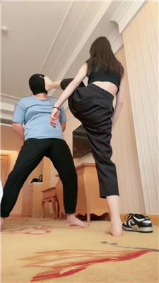 美娜格格1_20250514150428.JPG
