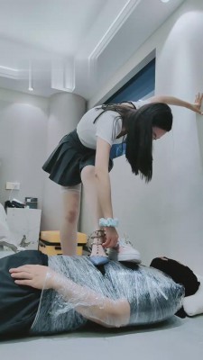 134228gcafrr5uvvdmlacb.jpg