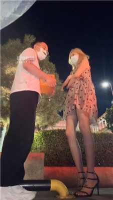 【酒鸽】户外踩踏喂食羞辱