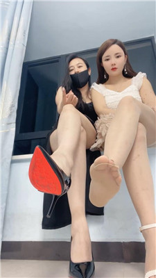 【颜主】双S裸足炸【双视角】    250625-1BP