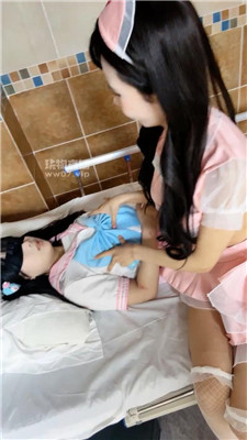 【橙宝】护士装玩弄小萝莉