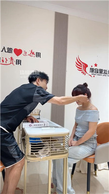 【刘二狗】脏拖鞋美甲小妹虐杀