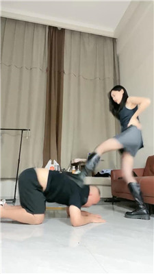 【等等】换各种鞋全体重踩踏【双视角版】