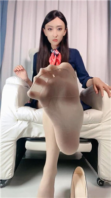 【筱懿】空姐的秘密    250725-34BP