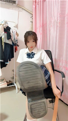 【悠悠】学姐羞辱贱狗学弟    250727-20BP