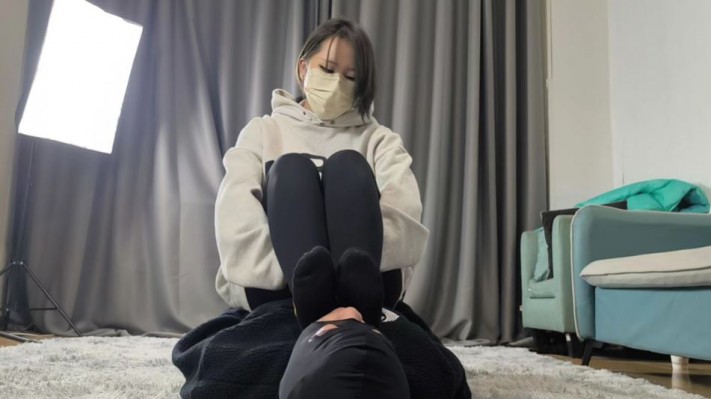 【楼遥】巨臭棉袜裸足
