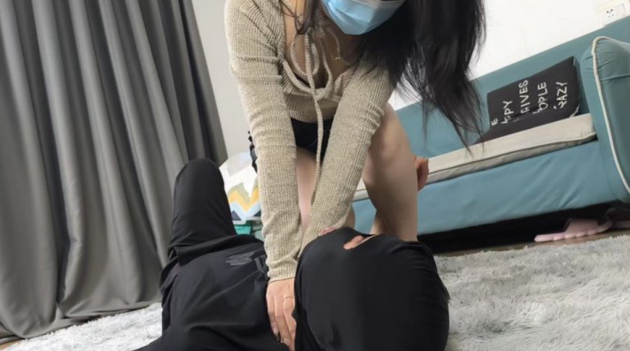 052847vm4ddla1hclkmmy0.jpg