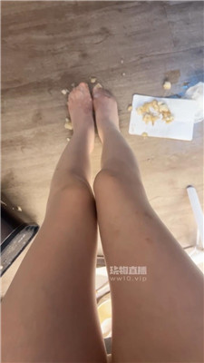 【希娜】丝足喂食    250811-13BP