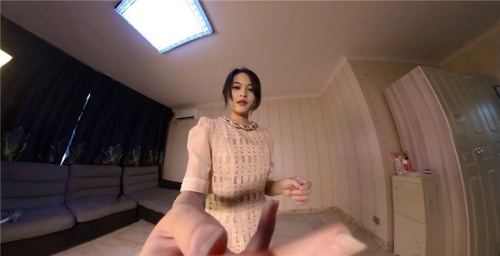 【GTS-VR】绝美汗脚女仆白丝虐小人  JS250819~8BP